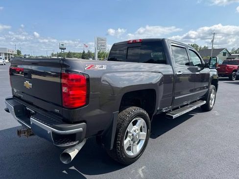 Used 2016 Chevrolet Silverado 2500 LTZ w/ Duramax Plus Package AWD/4WD image 5