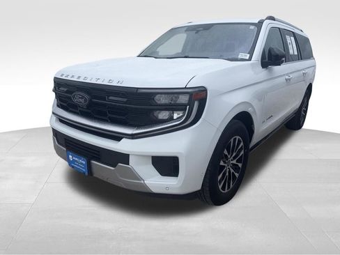 Used 2025 Ford Expedition Max Platinum AWD/4WD image 4