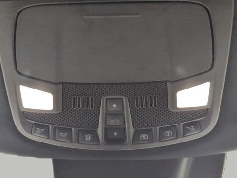 Used 2021 Ford Expedition Max Limited AWD/4WD image 16