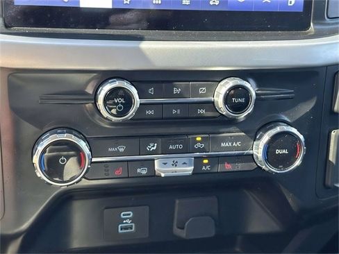 Certified 2022 Ford F150 XLT w/ Equipment Group 302A High image 11