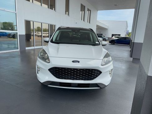 Certified 2022 Ford Escape SEL w/ Technology Package FWD image 3