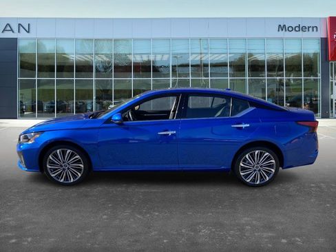 Certified 2025 Nissan Altima 2.5 SL image 7