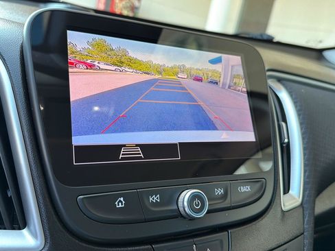Used 2024 Chevrolet Malibu LT FWD image 24