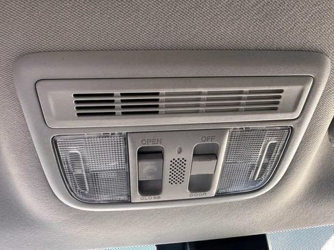 Used 2021 Honda HR-V EX image 31