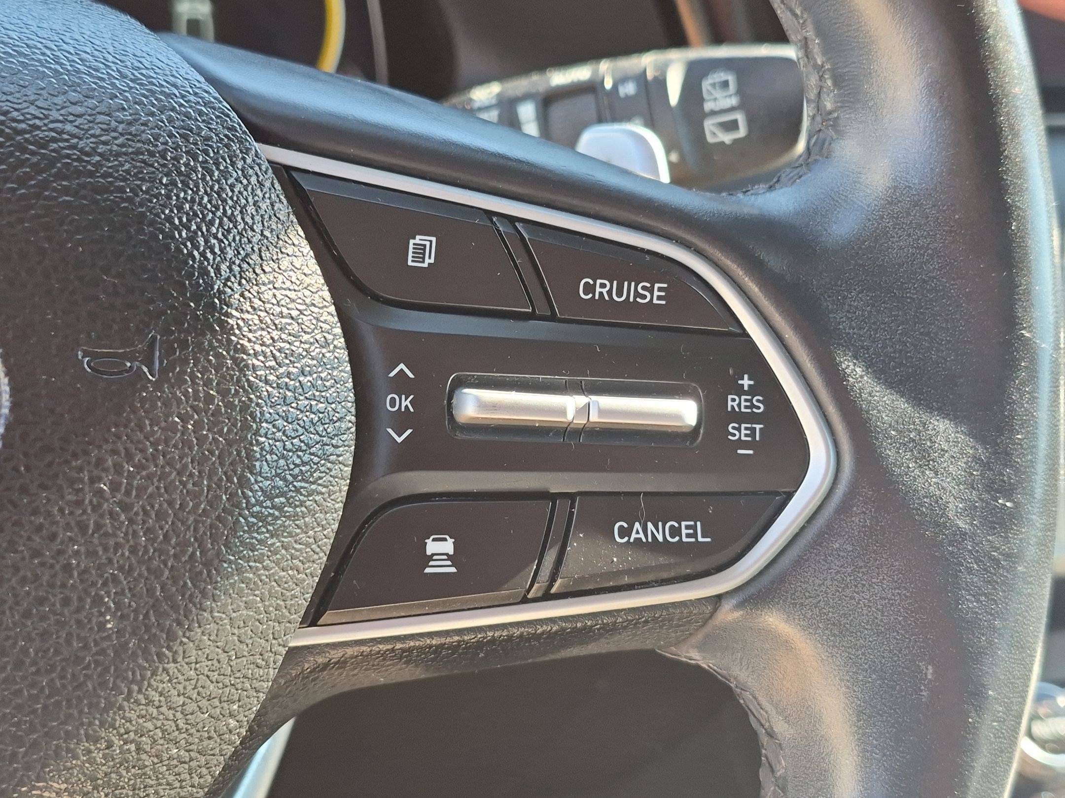 Used 2022 Hyundai Palisade Limited AWD/4WD image 19