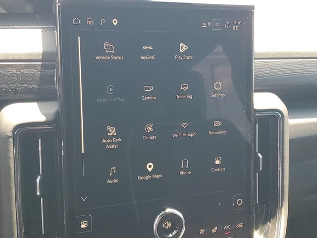 Used 2025 GMC Yukon XL AT4 Ultimate w/ LPO, Floor Liner Package AWD/4WD image 17