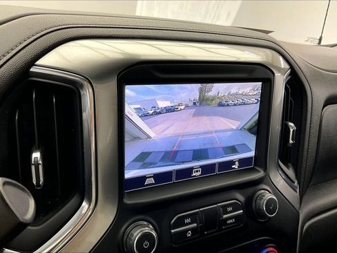 Used 2022 Chevrolet Silverado 1500 LTZ image 23