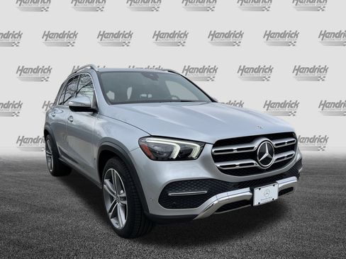Certified 2022 Mercedes-Benz GLE 450 GLE 450 w/ Premium Package image 2