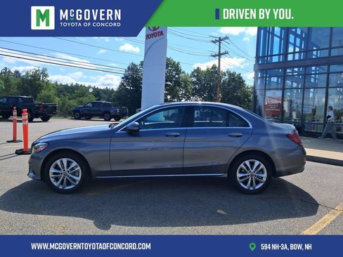 Used 2020 Mercedes-Benz C 300 4MATIC Sedan w/ Premium Package image 2