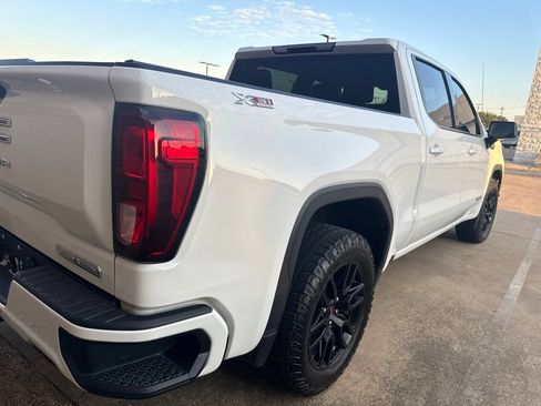 Used 2024 GMC Sierra 1500 Elevation w/ X31 Off-Road Package AWD/4WD image 6