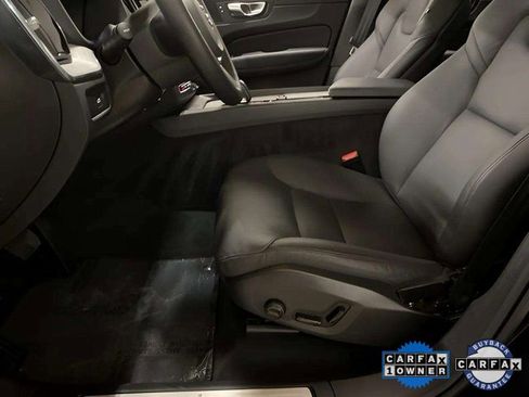 Used 2025 Volvo XC60 B5 Plus image 67