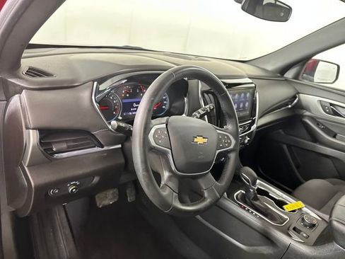 Used 2023 Chevrolet Traverse LT w/ LPO, Floor Liner Package image 19