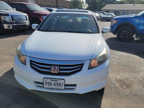 Used 2011 Honda Accord EX-L image 3