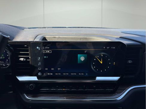 Used 2022 Chevrolet Silverado 1500 LT image 21