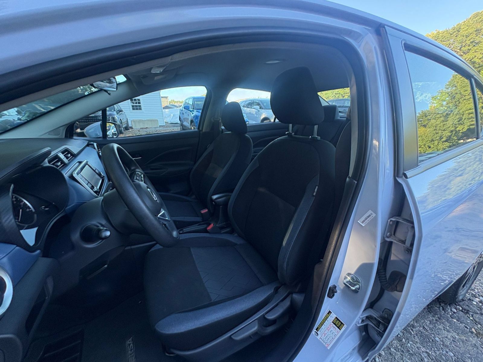 Used 2025 Nissan Versa SV FWD image 32