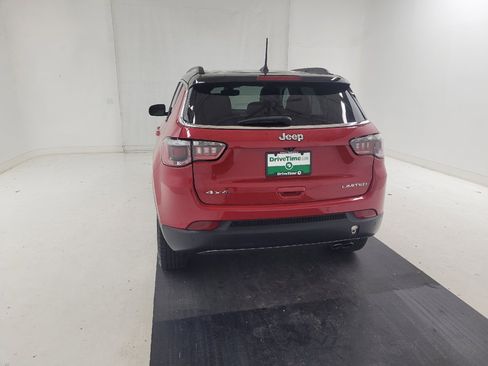 Used 2018 Jeep Compass Limited w/ Navigation Group AWD/4WD image 6