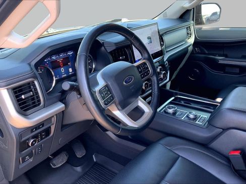 Certified 2024 Ford Expedition Max XLT AWD/4WD image 18