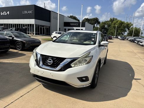 Used 2015 Nissan Murano SL w/ SL Technology Package FWD image 4