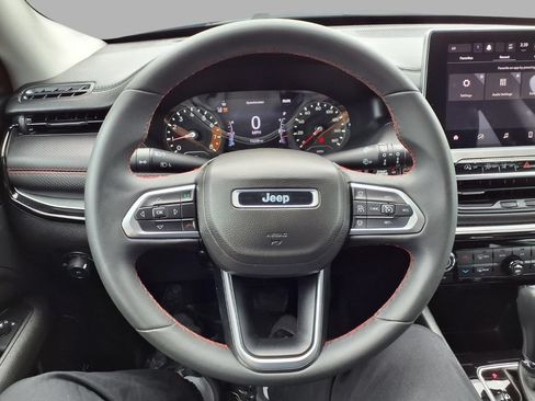 Certified 2022 Jeep Compass Trailhawk w/ Sun and Sound Group AWD/4WD image 15
