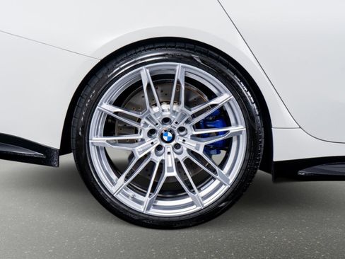 Used 2026 BMW M3 Competition image 9