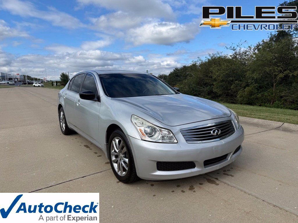 Used 2009 INFINITI G37 x Sedan w/ Premium Pkg AWD/4WD image 1