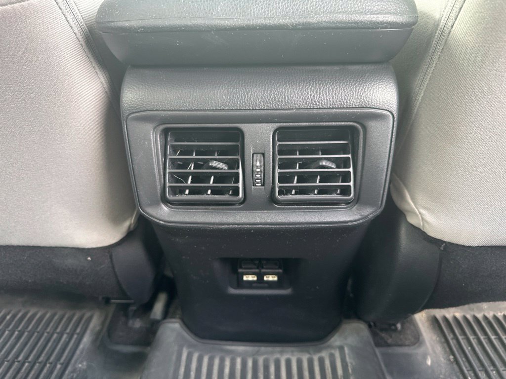 Used 2021 Toyota RAV4 XLE w/ Carpet Mat Package (TMS) AWD/4WD image 36