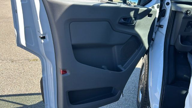 New 2026 Ford Transit 250 148 Medium Roof RWD image 19