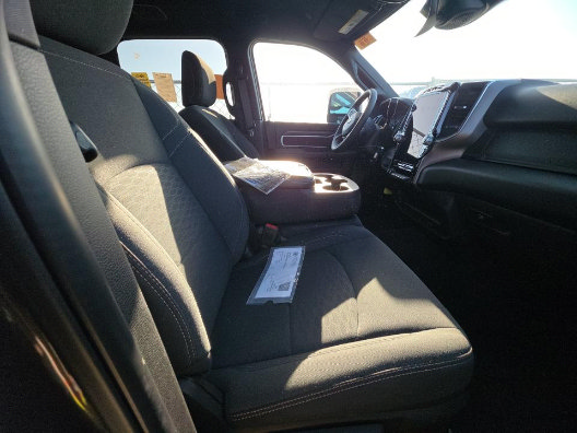 Used 2026 RAM 2500 Big Horn AWD/4WD image 4