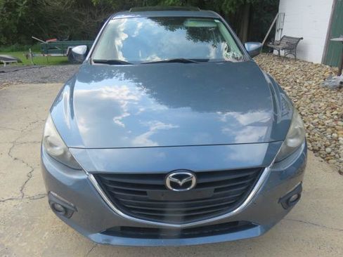 Used 2016 MAZDA MAZDA3 i Touring w/ Popular Equipment Package FWD image 2