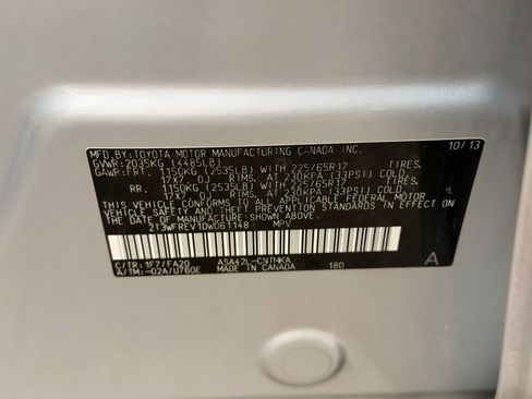 Used 2013 Toyota RAV4 XLE image 29