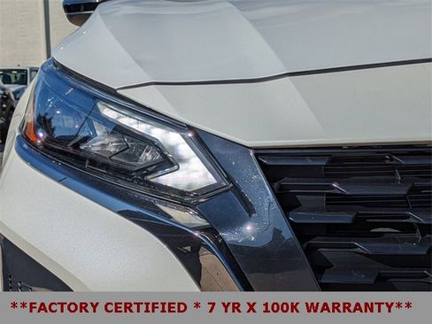 Certified 2024 Nissan Altima 2.5 SR w/ SR Premium Package image 11