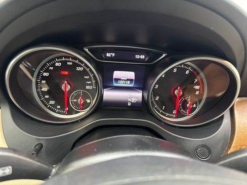 Used 2018 Mercedes-Benz GLA 250 image 56