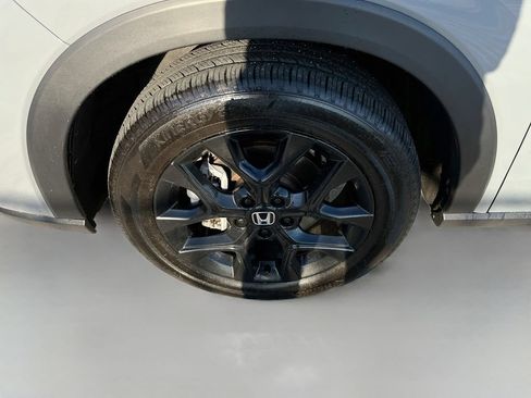 Used 2025 Honda HR-V Sport image 30