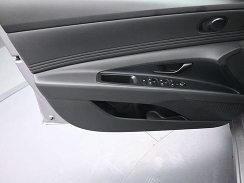 New 2026 Hyundai Elantra SEL Sport Premium FWD image 10
