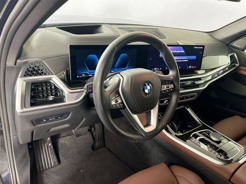 Certified 2024 BMW X5 xDrive40i w/ Premium Package AWD/4WD image 10