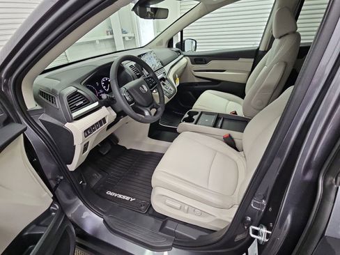 New 2026 Honda Odyssey EX-L image 10