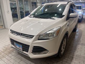 Used 2016 Ford Escape SE w/ Equipment Group 201A video 2