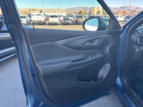 Certified 2024 Buick Envista Avenir image 11