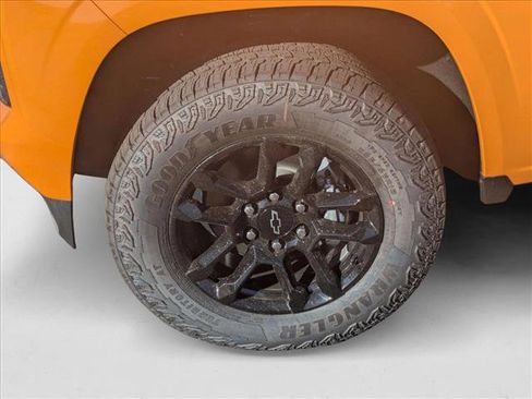 New 2025 Chevrolet Colorado Z71 w/ Midnight Edition image 10