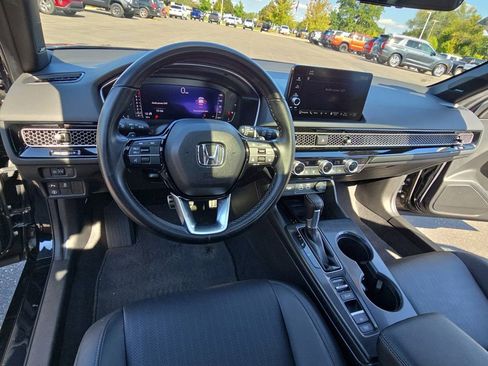 Used 2022 Honda Civic Sport Touring image 16