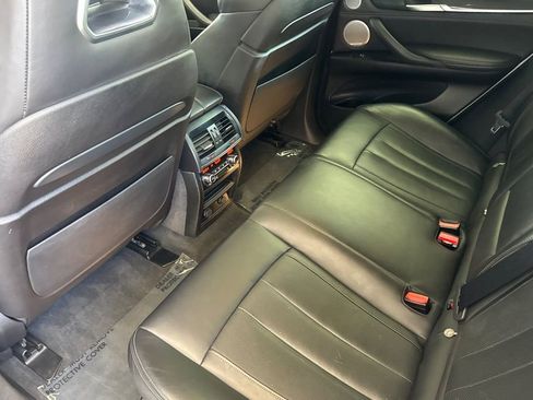 Used 2016 BMW X6 M AWD/4WD image 11