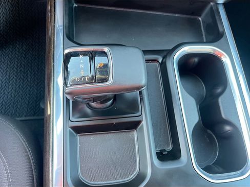 Used 2024 GMC Sierra 1500 Elevation AWD/4WD image 16