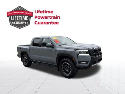 Certified 2025 Nissan Frontier PRO-4X w/ Pro Premium Package AWD/4WD image 10