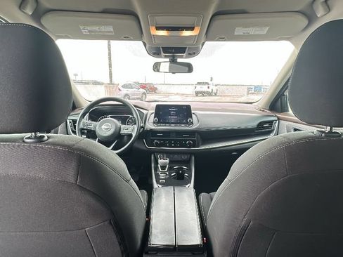 Used 2023 Nissan Rogue S FWD image 27