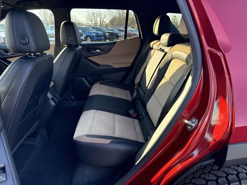 New 2026 Chevrolet Equinox ACTIV w/ Convenience Package III image 12