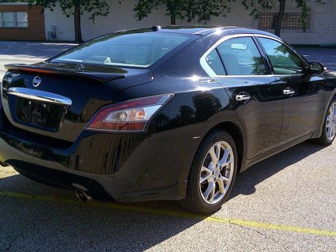 Used 2012 Nissan Maxima 3.5 SV w/ Premium Pkg FWD image 5