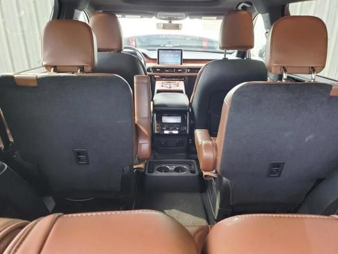 Used 2024 Lincoln Aviator Reserve w/ Jet Package RWD image 28