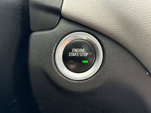 Used 2019 Chevrolet Equinox LT AWD/4WD image 31