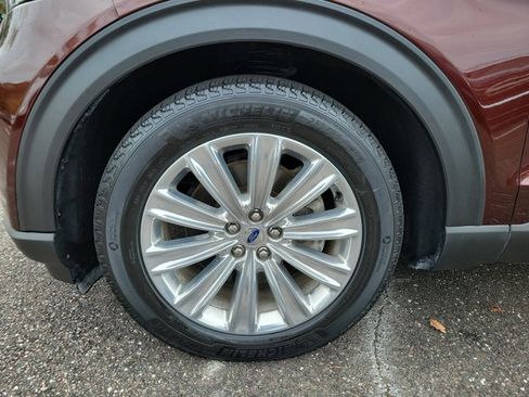 Used 2020 Ford Explorer Limited w/ Hybrid Equipment Group 310A image 5