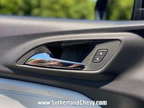 New 2026 Chevrolet Trax LT w/ Driver Confidence Package FWD image 11